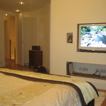 Tali'S House Hotel London Exterior photo